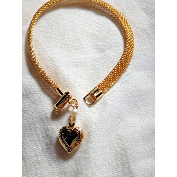 Vintage SAC Sarah Coventry Gold Heart Charm Bracelet - Signed - Picture 1 of 4